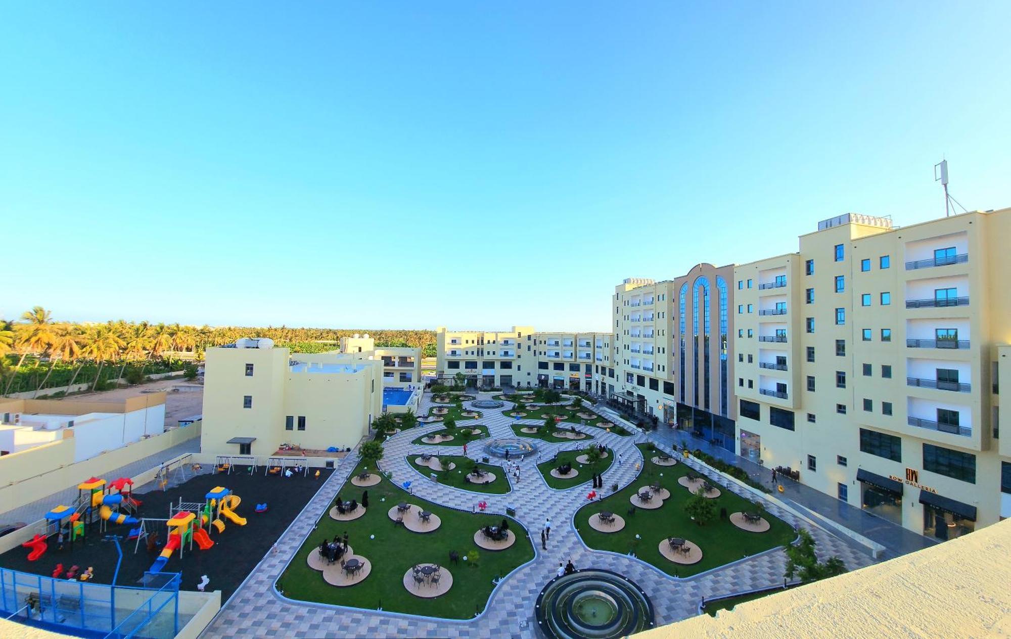 The Plaza Hotel & Resort Салалах Екстериор снимка