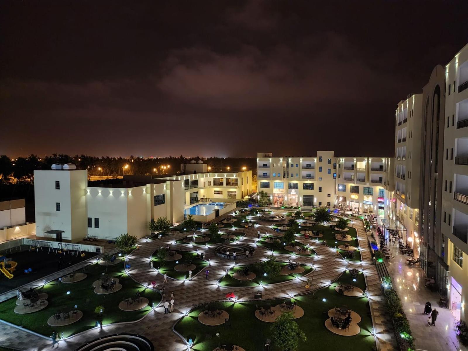 The Plaza Hotel & Resort Салалах Екстериор снимка
