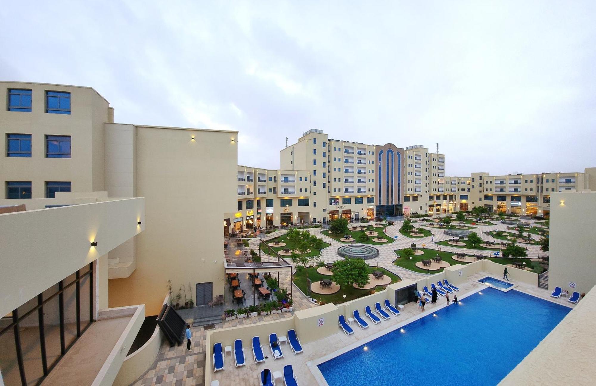 The Plaza Hotel & Resort Салалах Екстериор снимка